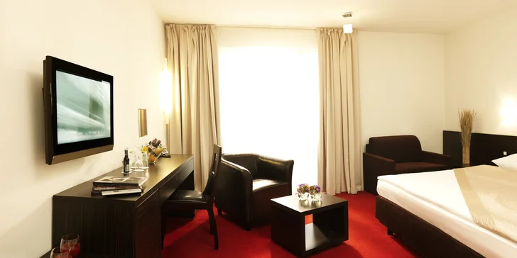 S rodinou do Chorvatska: 4* hotel s polopenzí, termální bazény a 2 děti zdarma