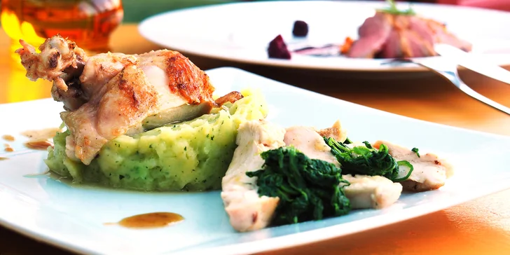 3chodové velikonoční menu: kachní roastbeef, kuřecí supreme i panna cotta