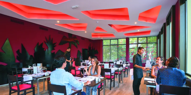 Exotická dovolená na Mauriciu: 7–14 nocí v 4* hotelu s all inclusive 24 hodin denně a bazény, česky hovořící delegát