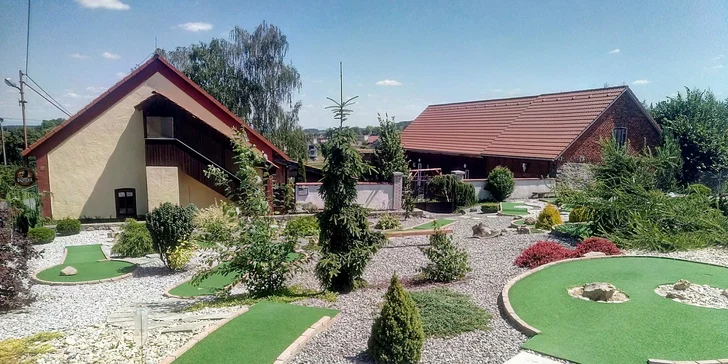 Aktivní dovolená u CHKO Železné hory: polopenze, minigolf i wellness