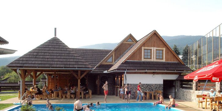 Dovolená v tradičním penzionu vč. polopenze, wellness i venkovních bazénů