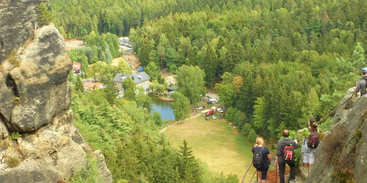 Výlet parním vlakem ze Žitavy do Jonsdorfského skalního města a koupání