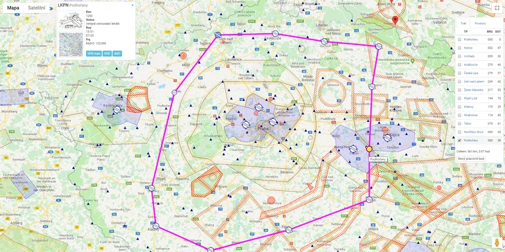 Vzhůru do oblak: 90 nebo 180 minut letu v letounu Zlín Z-43 až pro 3 osoby