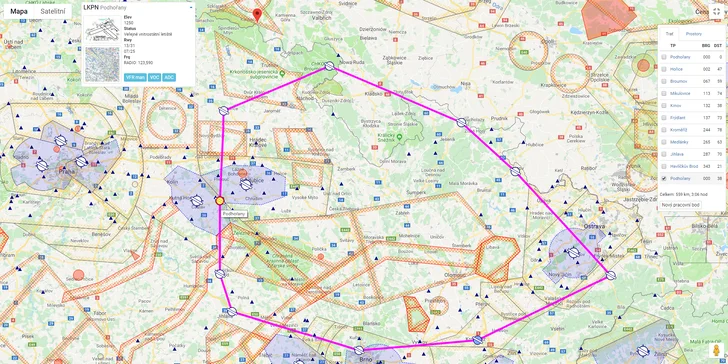 Vzhůru do oblak: 90 nebo 180 minut letu v letounu Zlín Z-43 až pro 3 osoby