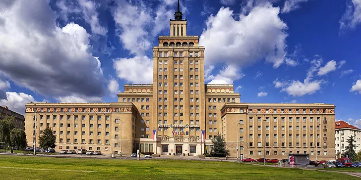 Legendární hotel International: pobyt se snídaní, skvělá dostupnost do centra