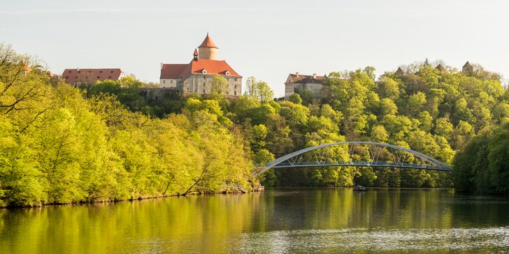 Relax na břehu Brněnské přehrady s polopenzí, masáží i plavbou parníkem