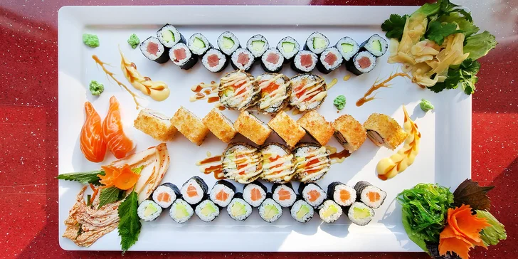 48 nebo 68 kousků sushi v Porubě: krevety, losos, tuňák i avokádo