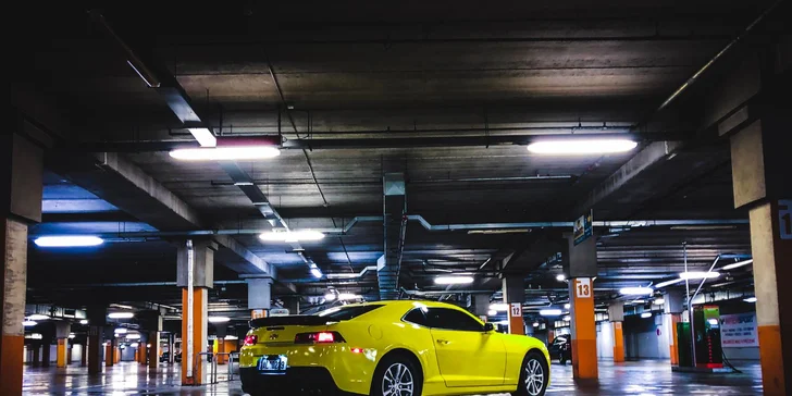 Superjízda v Chevroletu Camaro Bumblebee na 15–60 minut včetně paliva
