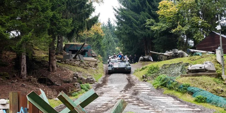 Fort Fest Králíky 2019: vstup na doprovodný vojenský program a jízda v BVP1