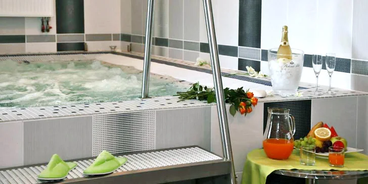 Odpočinek v přírodě Plzeňska pro dva: polopenze, wellness i láhev vína