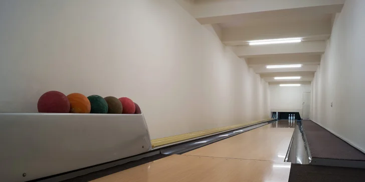 A co takhle zajít na bowling?