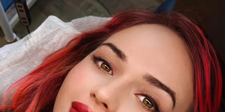 Permanentní make up, který vám vytvoří v salonu Empatia, ho promění ve skutečnost. 