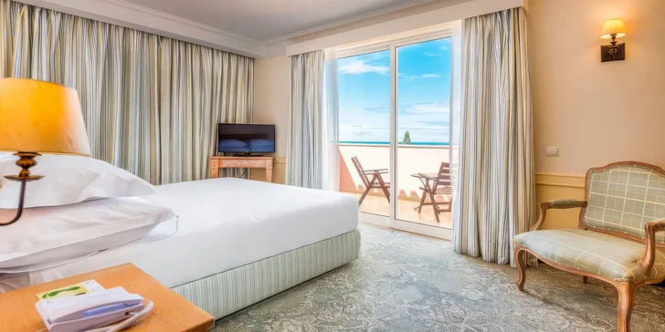 CK Čedok pro vás zajistí i ubytování v 5* hotelu Pestana Royal All Inclusive Ocean & SPA Resort a zpáteční letenky.