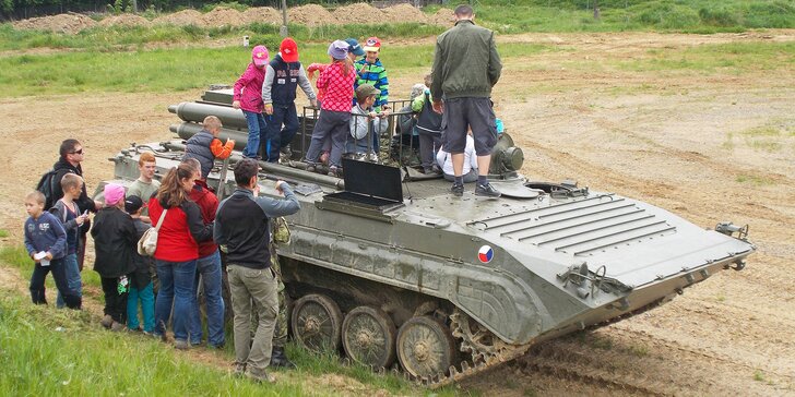 Malý tankový den ve Vojenském muzeu Králíky: vstupy pro jednoho či rodinu i se svezením