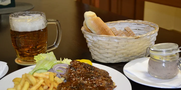 Předkrm a steak z mladého býčka nebo rumpsteak pro 1 či pro 2 osoby