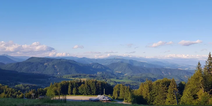 3 až 6 dnů na Slovensku včetně polopenze i slevy do koupacího sudu pro dva
