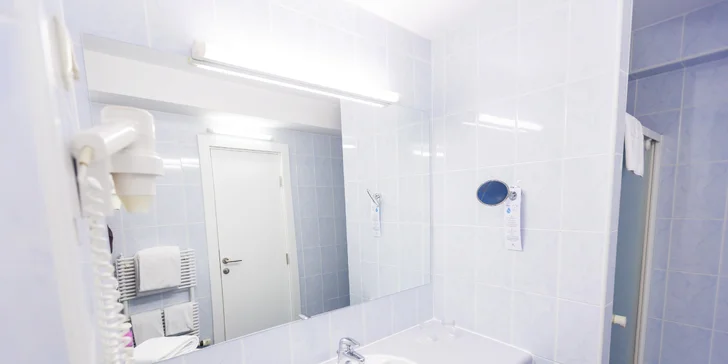 Za krásami Slovinska: 4* hotel blízko moře, polopenze a bazény neomezeně, až 2 děti mají pobyt v ceně