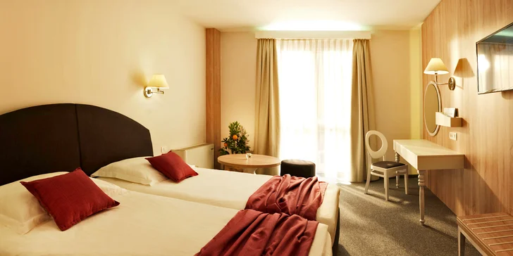 Za krásami Slovinska: 4* hotel blízko moře, polopenze a bazény neomezeně, až 2 děti mají pobyt v ceně