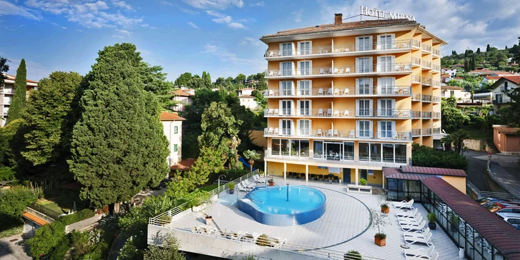 Za krásami Slovinska: 4* hotel blízko moře, polopenze a bazény neomezeně, až 2 děti mají pobyt v ceně