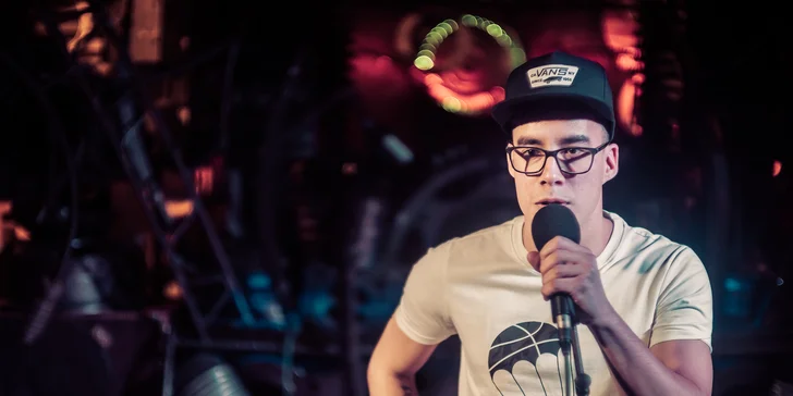 Zasmějte se: vstupenka na stand up comedy Show Stání