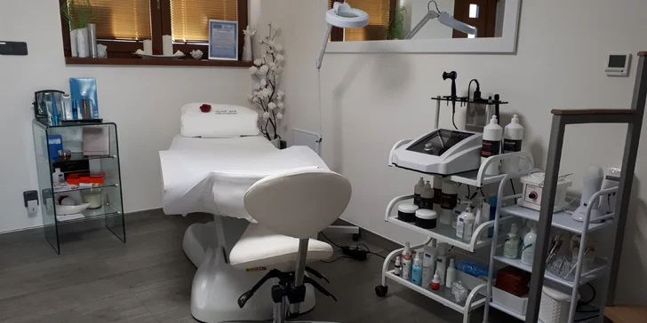 Svůdný pohled: Trvalá na vaše řasy Power Pad a keratin