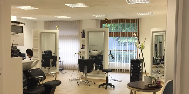 Pánský střih včetně masáže hlavy a závěrečného stylingu na Smíchově