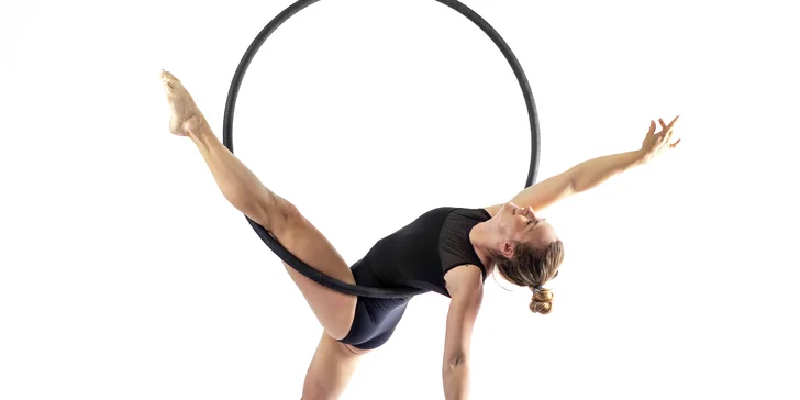 Do pohybu: Dvouhodinový workshop Aerial Hoop v Modřanech