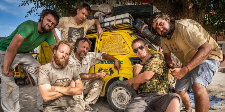 Vstupenka do kina na film Trabantem tam a zase zpátky na Kinoloď + drink