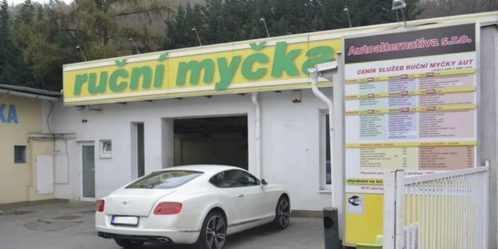Perfektní péče o plechového miláčka: ruční mytí exteriéru i interiéru