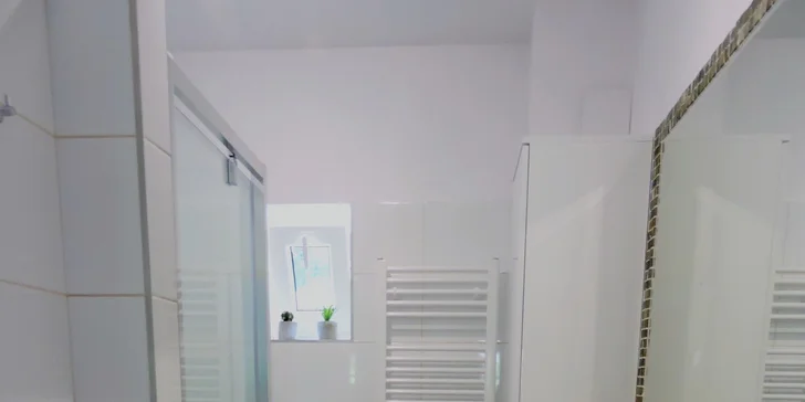Jaro nebo podzim v moderní chatě pro až 8 osob pod vrcholky Jeseníků