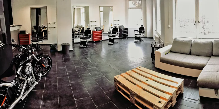 Péče pro chlapy: barber balíčky se stříháním, úpravou vousů, masáží i maskou