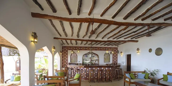 Boží relax na Zanzibaru: 6–12 nocí ve 4* resortu s tropickou zahradou a bazény, česky hovořícím delegátem