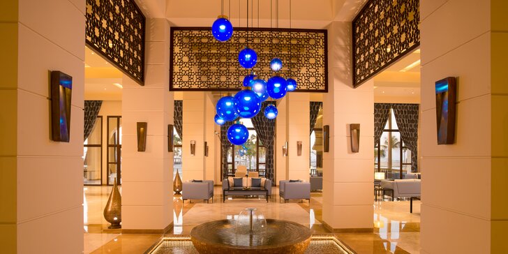 Dokonalý relax v 4*+ resortu v Ománu: 5–11 nocí s all inclusive, vířivky