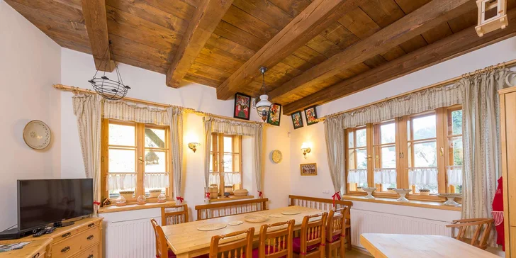 S partou nebo rodinou do Beskyd: pronájem valašské chalupy až pro 16 osob