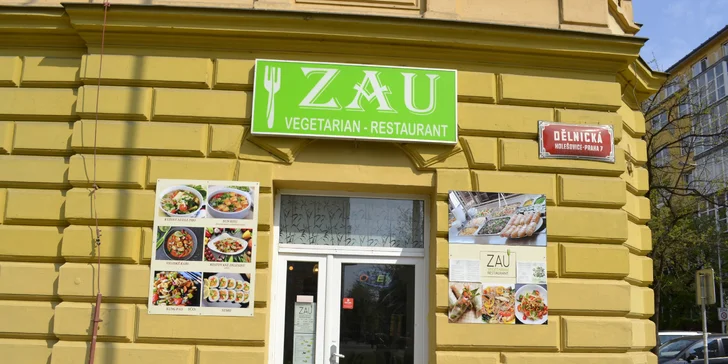 300g porce jídla podle výběru: polévky, saláty, vege i bufet