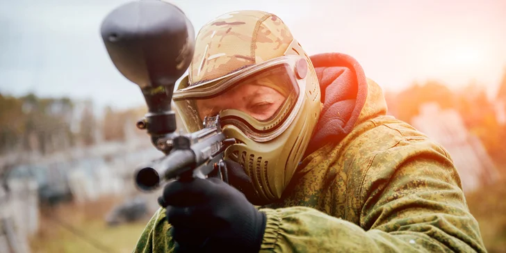 Adrenalin pro partu: hra paintballu se 100 kuličkami na osobu a zapůjčením kompletního vybavení