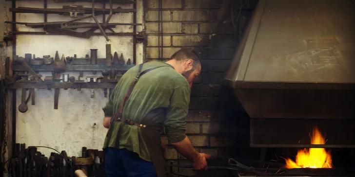 Kovářský workshop: Vyrobte podkovu, přívěsek nebo třeba nůž