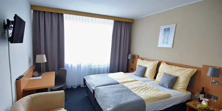 Pobyt v Bílých Karpatech s polopenzí: hotel s bazénem, na výběr i relax ve vířivce nebo vyjížďka na koni