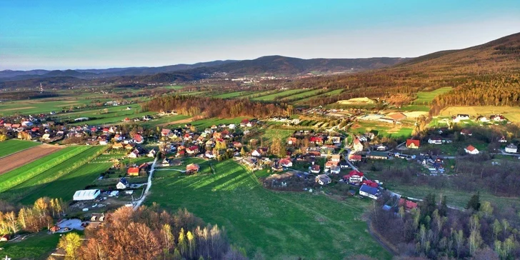 Krásy polských Krkonoš: hotel v bývalém hradu, polopenze a neomezený wellness