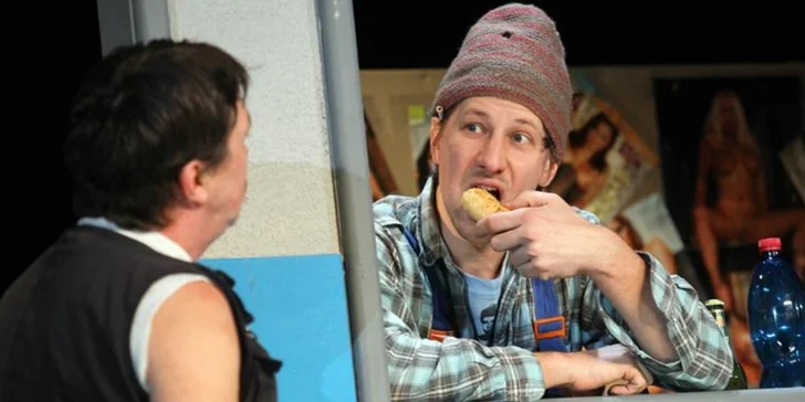 Zavítejte do divadla Na Jezerce na představení Práskni do bot