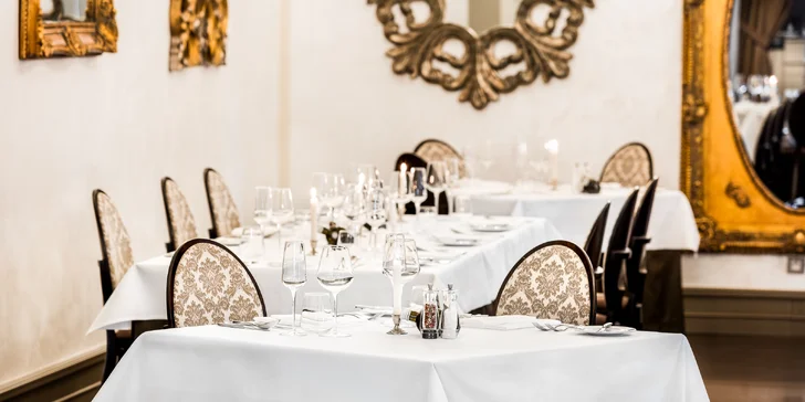 Restaurace je nově zrekunstrována, snídaně zde bude opravdový zážitek.