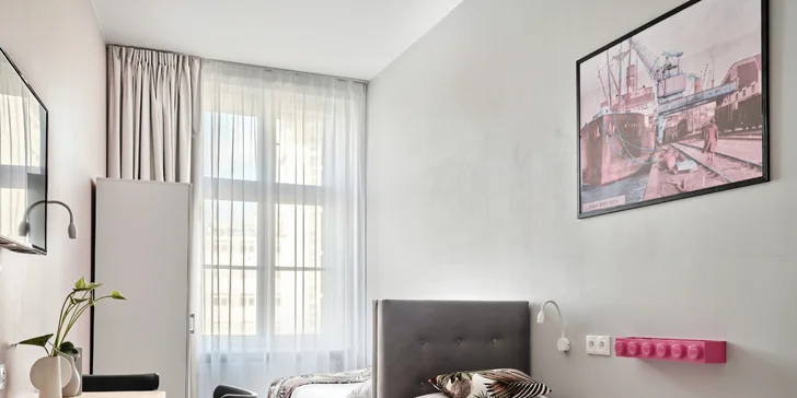 Každá izba je vybavená setom na prípravu čaju a kávy.