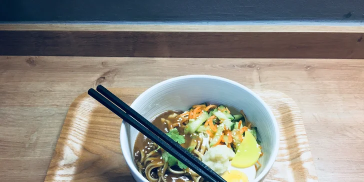 GuanChun Village sesame noodles – vegetariánské nudle se sezamovou pastou
