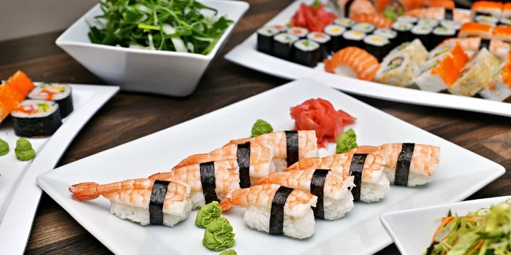 Neomezená konzumace ze sushi baru v restauraci na Střeleckém ostrově
