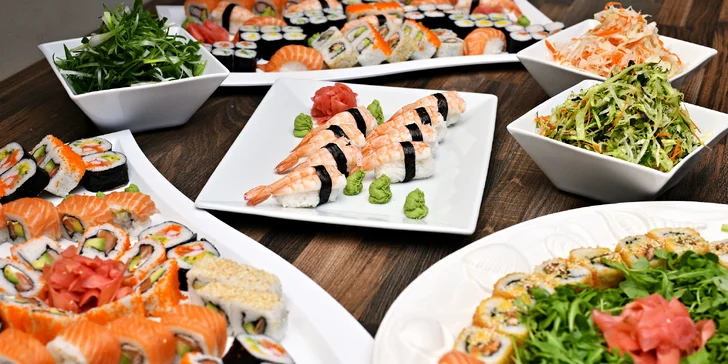 Neomezená konzumace ze sushi baru v restauraci na Střeleckém ostrově