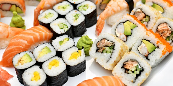 Neomezená konzumace ze sushi baru v restauraci na Střeleckém ostrově