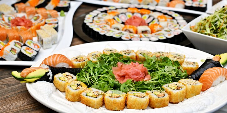 Neomezená konzumace ze sushi baru v restauraci na Střeleckém ostrově