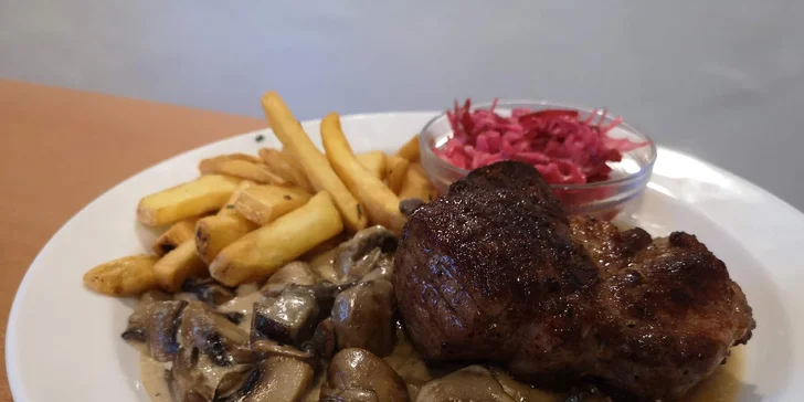 3chodové menu s obřím steakem pro 1 i 2 osoby