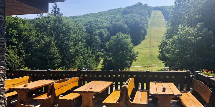 Chata pod Ostrým vrchem: pobyt se snídaní v přírodě slovenského příhraničí