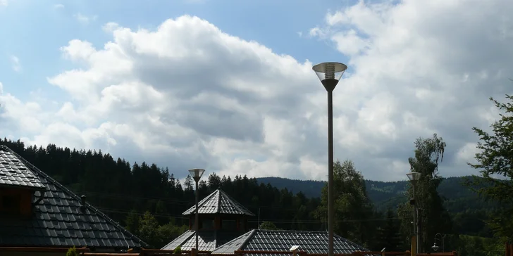 Vstup na adventure golf v beskydské přírodě pro jednoho i rodinu